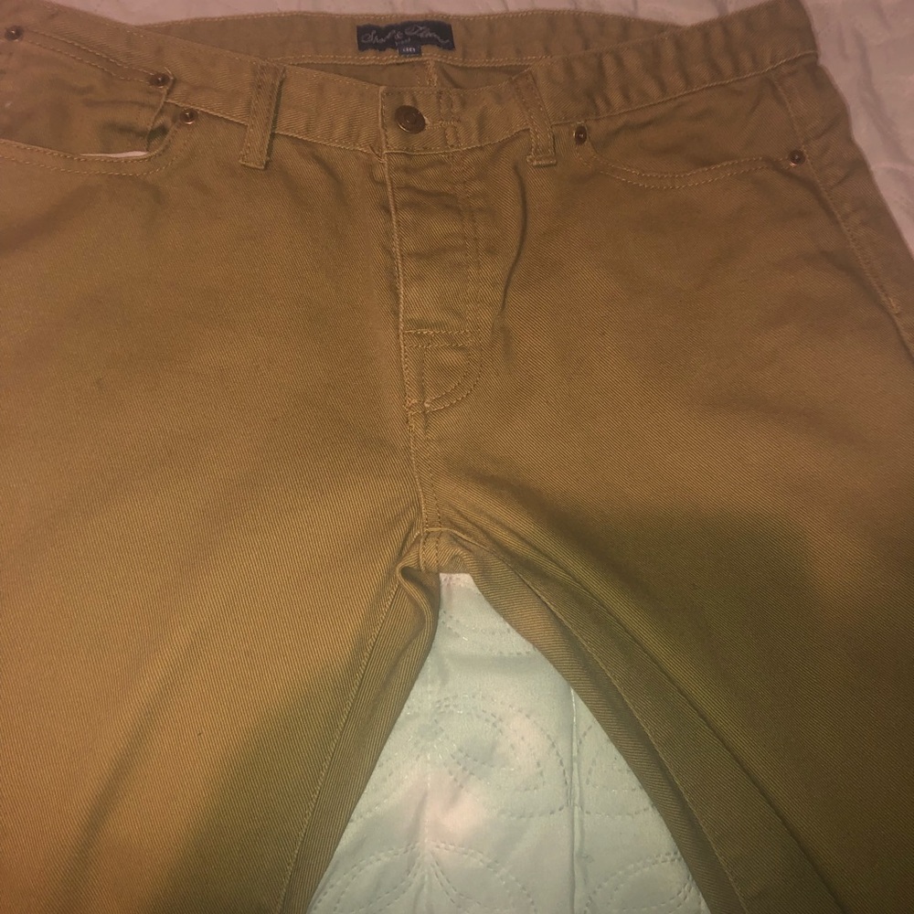 Khakis